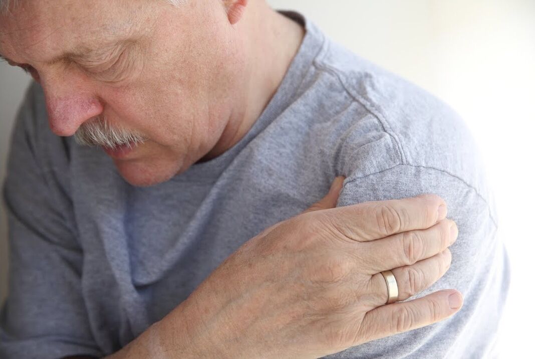 bolesť ramena v dôsledku artritídy